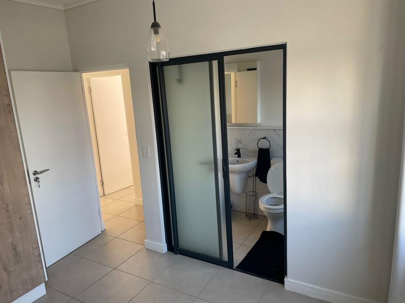 To Let 2 Bedroom Property for Rent in Richwood Western Cape